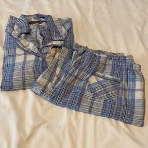 🎀 Victoria’s Secret 2 piece flannel pajama set size large